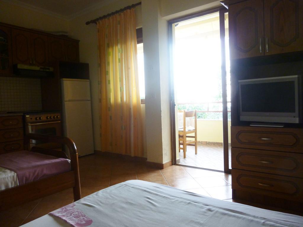 Vila Altini Borsh Exterior photo