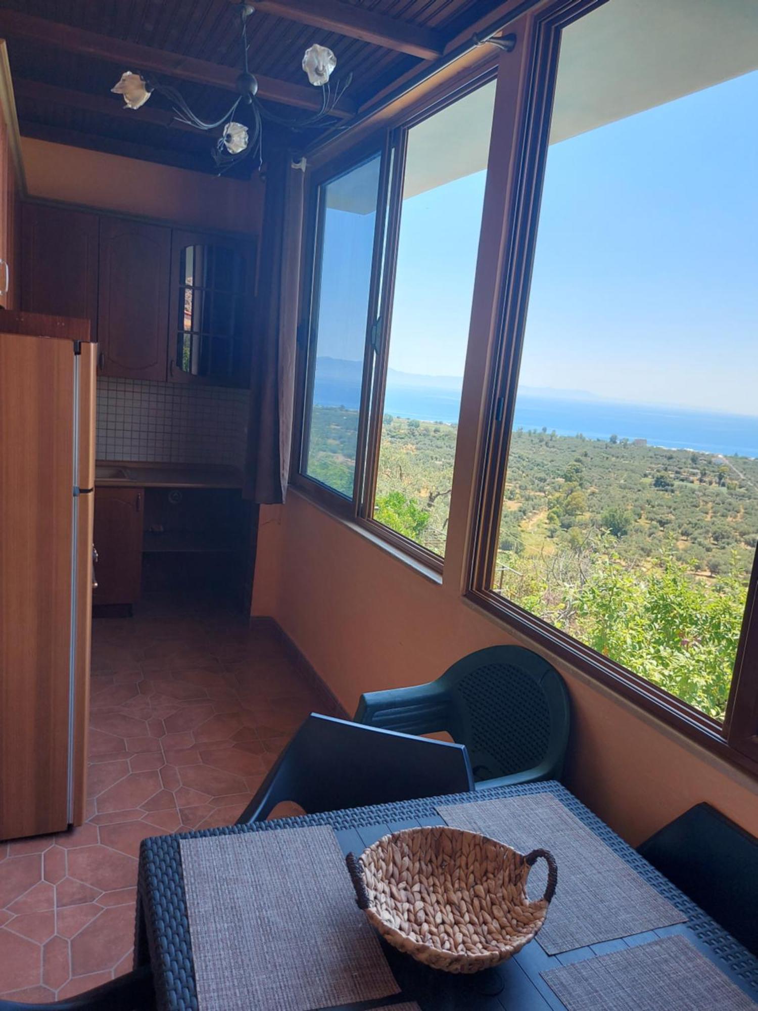 Vila Altini Borsh Room photo